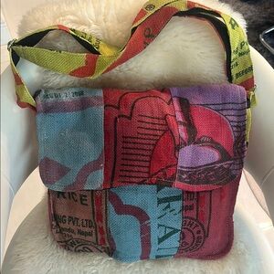 Dydaktik Recycled Jute Messenger Bag